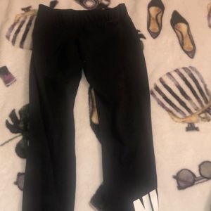 nike leggings.